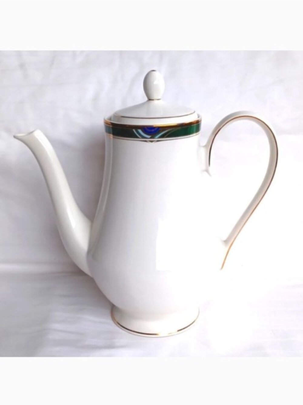 Nikko "Cypress" Patra Fine Ivory China Coffee/Tea Pot